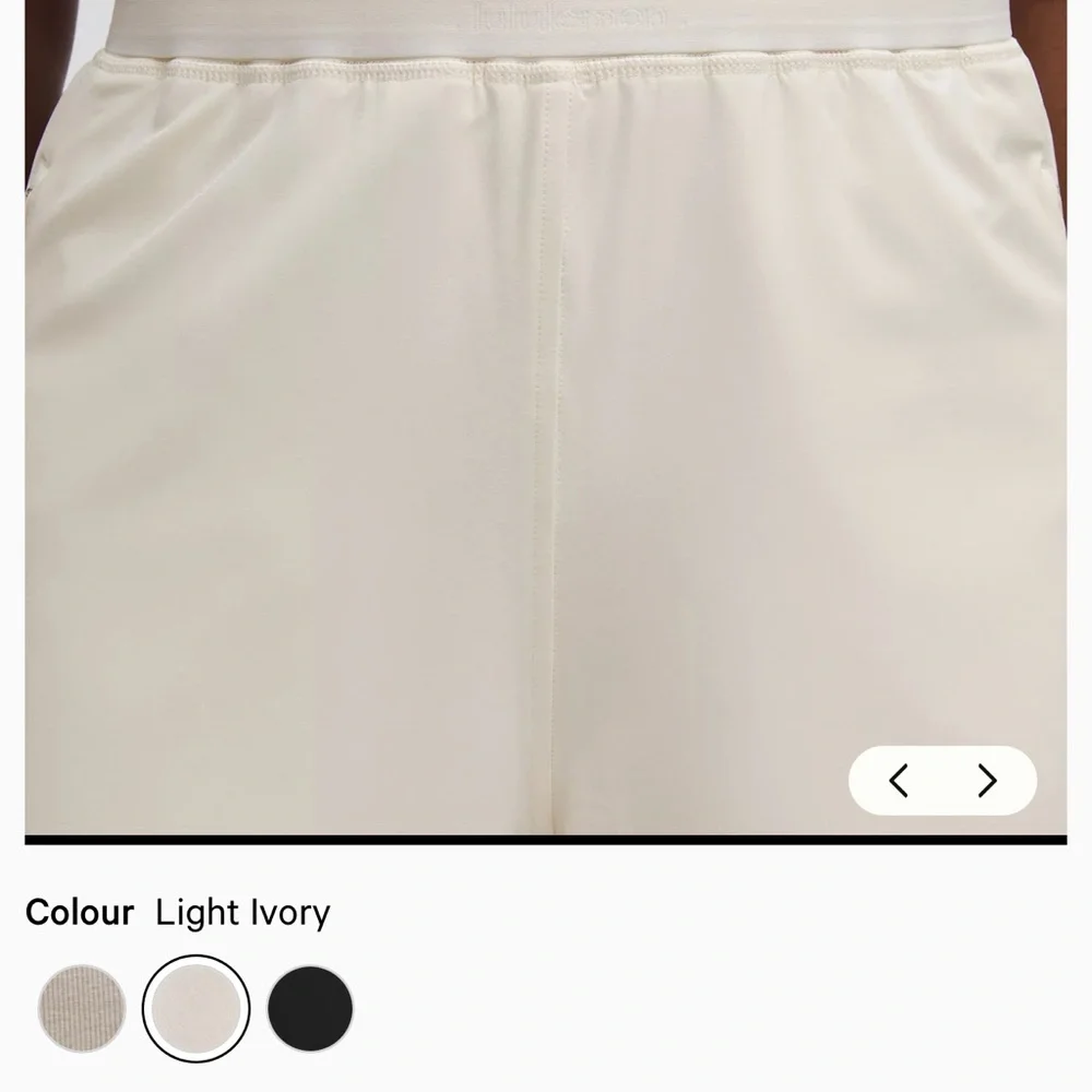 Lululemon Swift Relaxed Shorts 9” with zipper Pickets Cream - Picture 7 of 10